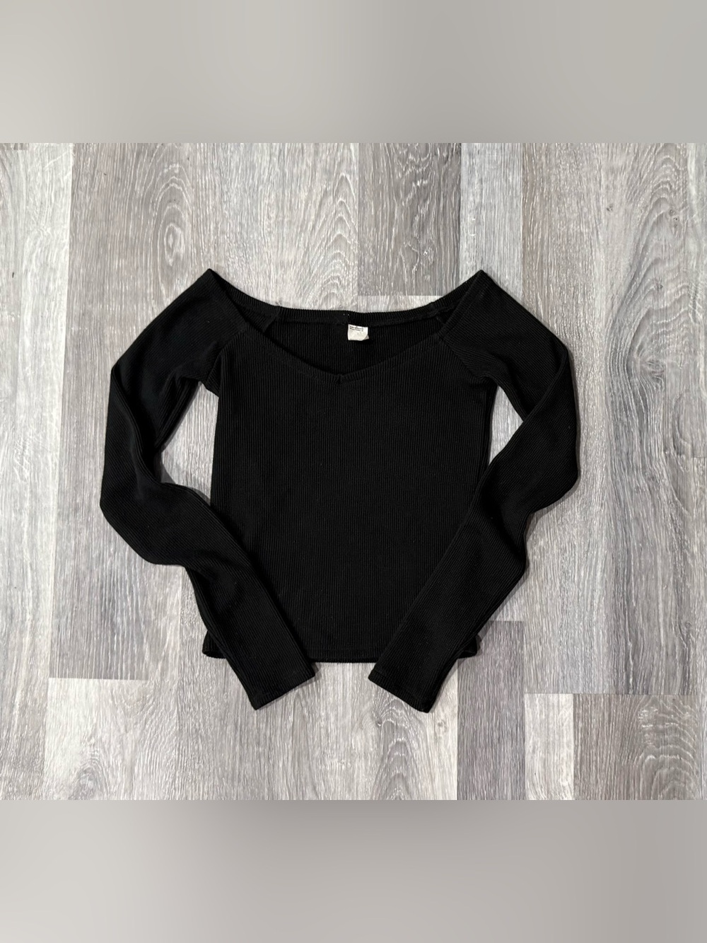 Hollister Black Off-the-Shoulder Ribbed Sweater